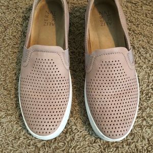 Naturalizer Shoes - size 9.5